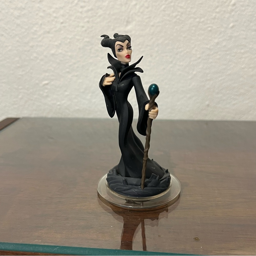 Disney Infinity 2.0 Character Figure  Maleficent Wii U Xbox 360 One PS3 PS4 - Picture 2 of 8